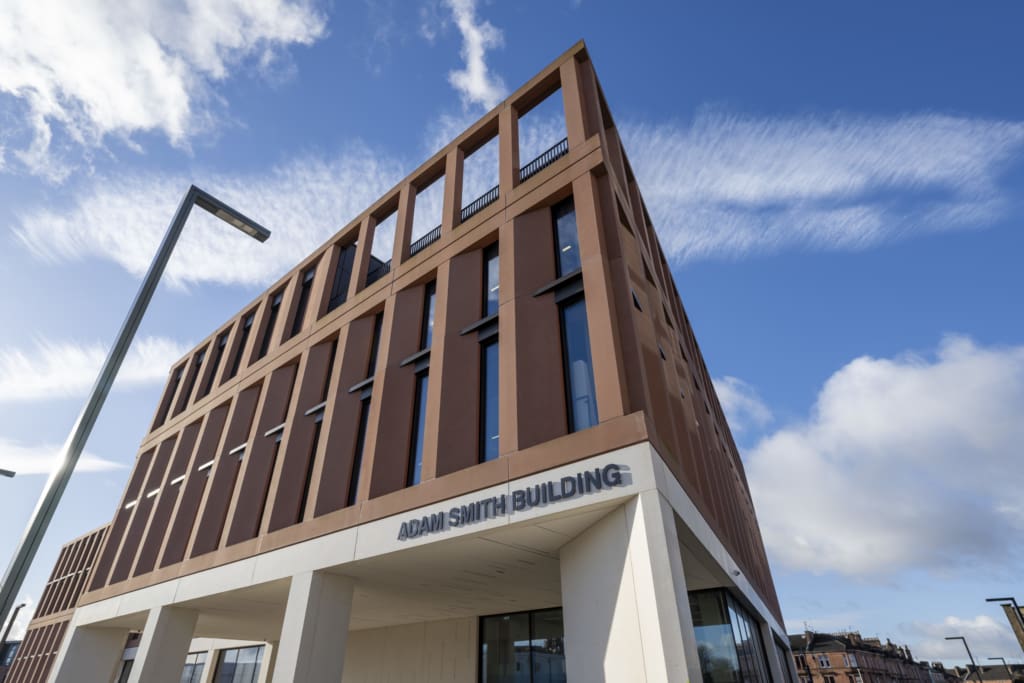 Wendy Loretto Takes Helm at Glasgow’s Adam Smith Business School With Global Ambitions